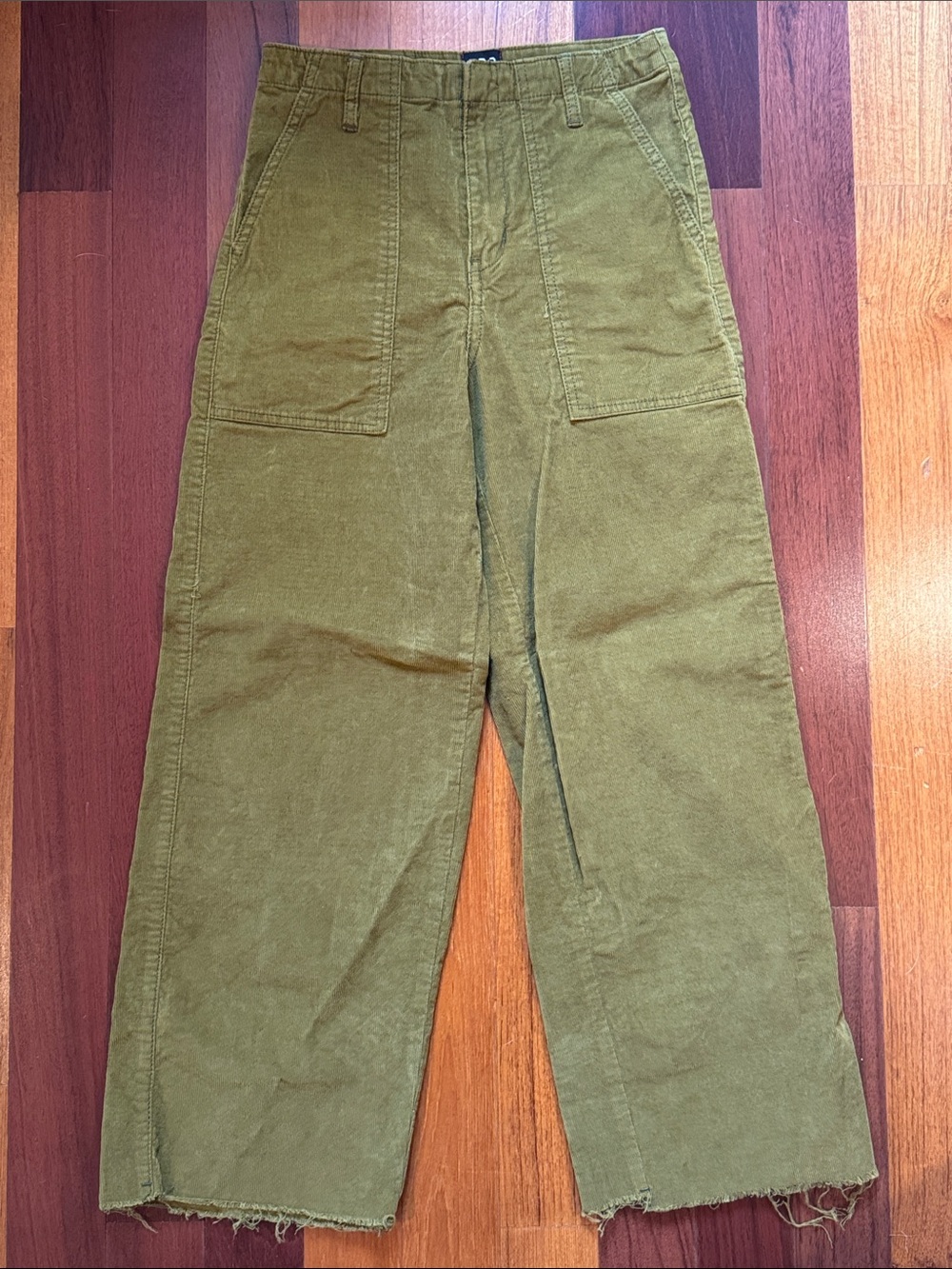 BDG Urban Outfitters | Olive Green Corduroy Wide-Leg Cropped Pants NWOT - Picture 2 of 10